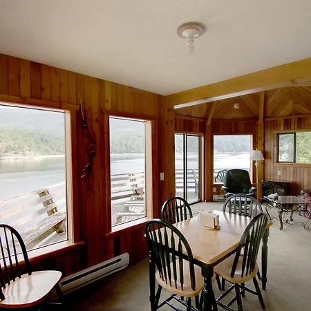 Desolation Sound Resort Powell River Exterior photo