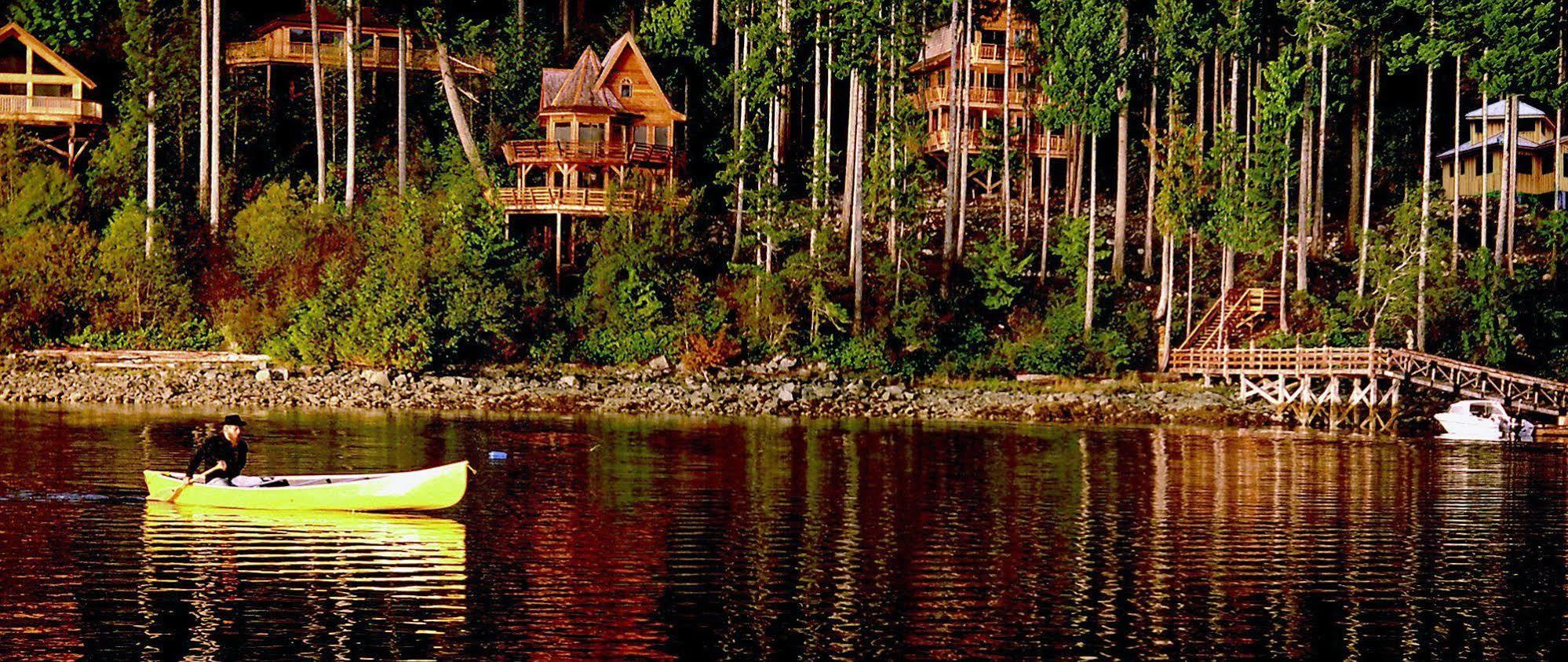Lodge Desolation Sound *