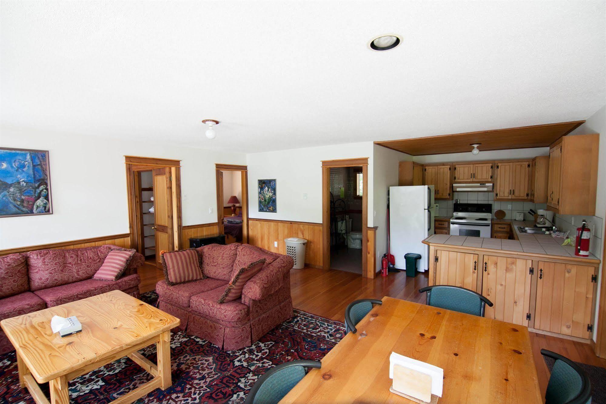 Desolation Sound Lodge *
